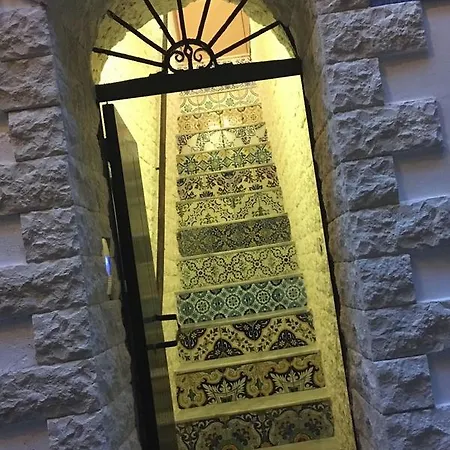 Alle Antiche Mura Del Vicolo Apartment