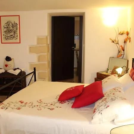 Alle Antiche Mura Del Vicolo Apartment