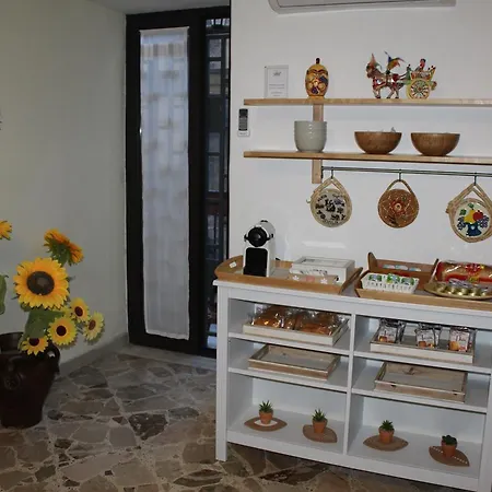 Alle Antiche Mura Del Vicolo Apartment *