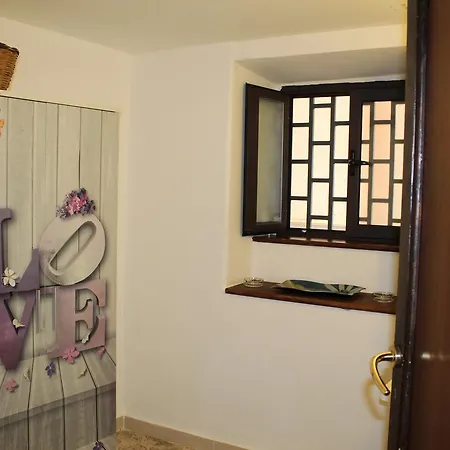 Apartment Alle Antiche Mura Del Vicolo *